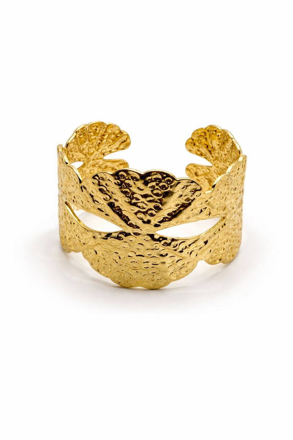 Priva Shell Cuff Bracelet
