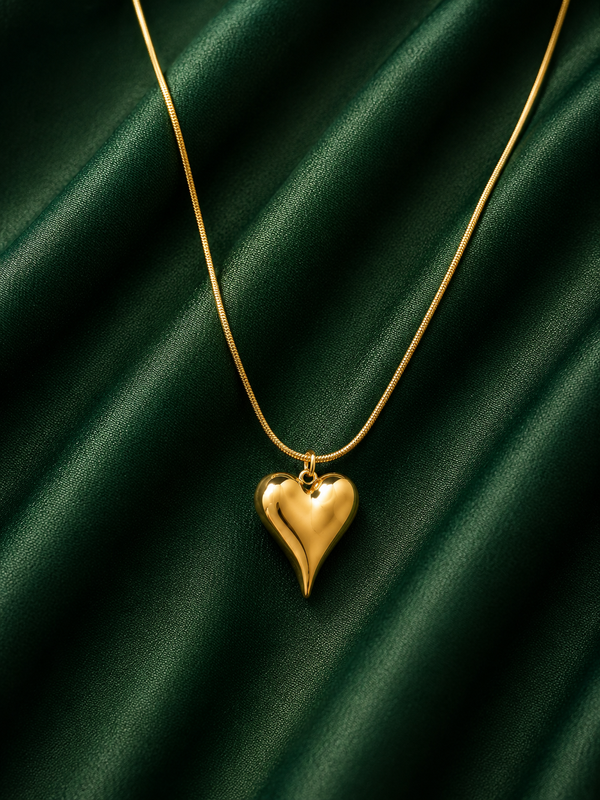 Priva Bold Heart Necklace