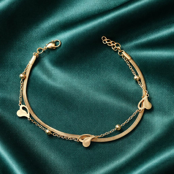 Priva Sweet Heart Bracelet with Snake chain