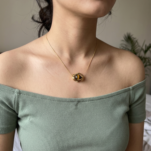 Priva Tiger Eye Gold Pendant Necklace