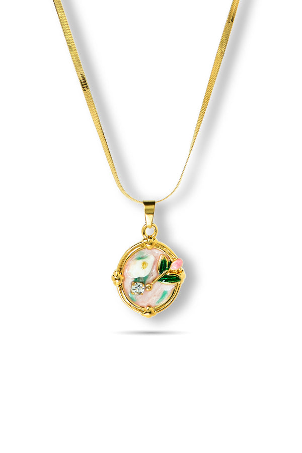 Priva Leaf Enamel Gold Pendant Necklace