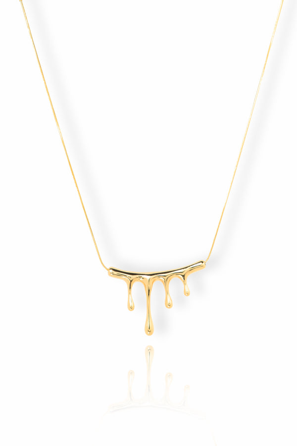 Priva Liquid Drop Gold Necklace
